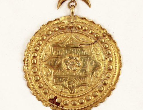Gold Persian amulet