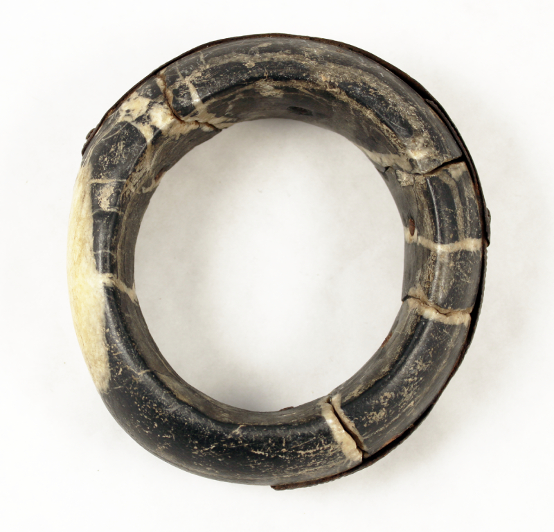 WA123b- Dogon hombori stone bracelet(1) Dogon-hombori-stone-bracelet