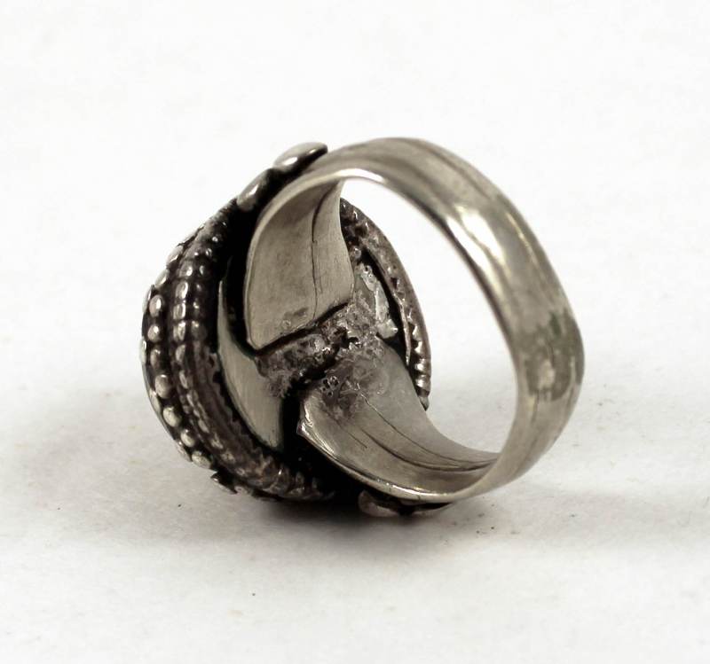 HIM115e-silver and eye agate Tibetan ring(1) silver-and-eye-agate-Tibetan